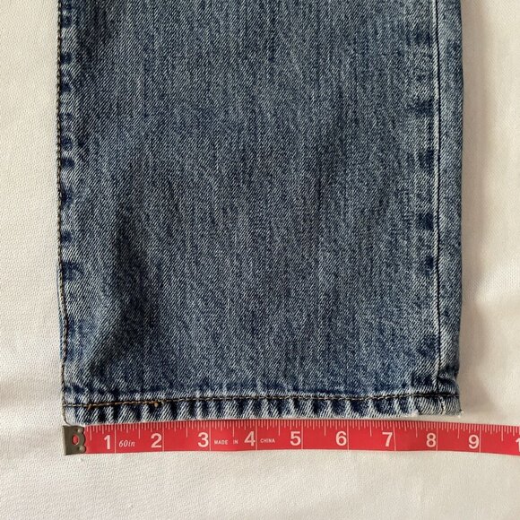 Levis 501 Button-Fly Blue Jeans W35 L30 Straight Fit Vintage Denim - Picture 7 of 13